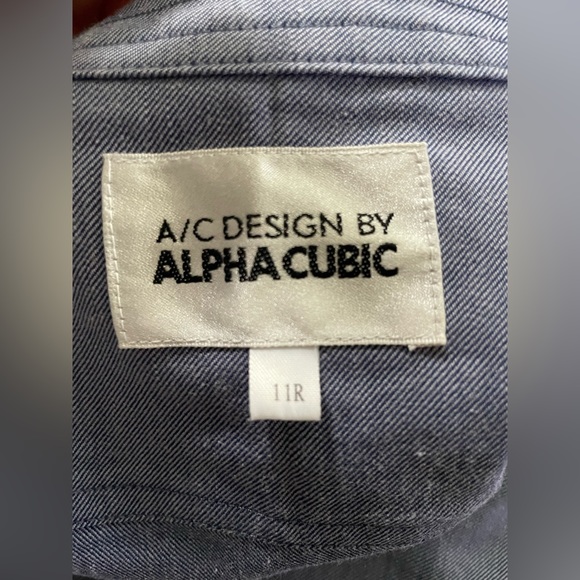 A/C DESIGN BY ALPHA CUBIC Crop Jacket - Picture 6 of 10